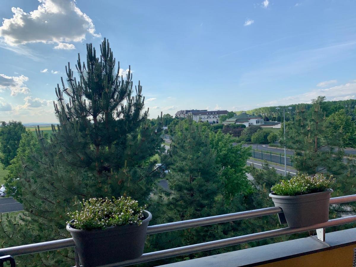 Chance Apartman Buekfuerdo Екстериор снимка