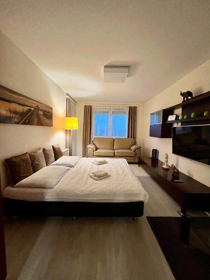 Chance Apartman Buekfuerdo Екстериор снимка