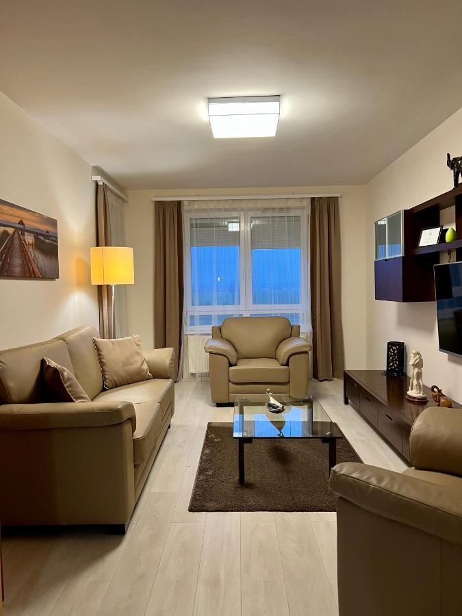 Chance Apartman Buekfuerdo Екстериор снимка